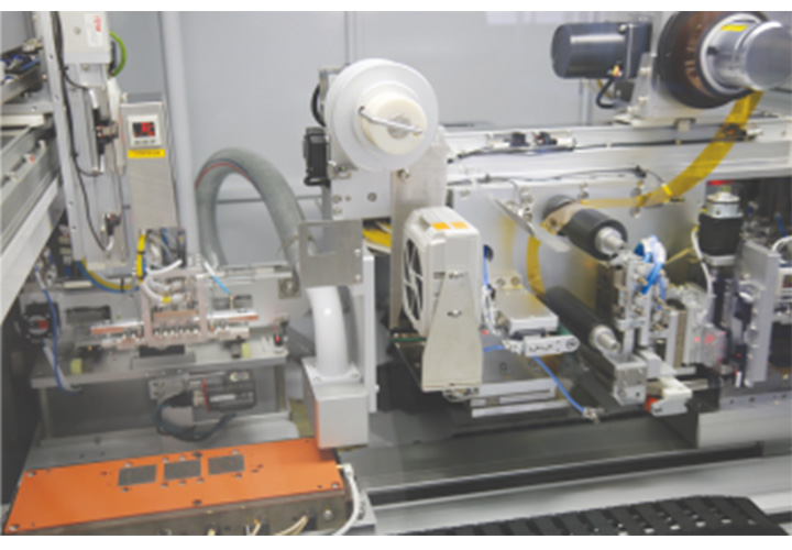 QFN框架后贴膜设备 QFN框架后贴膜设备